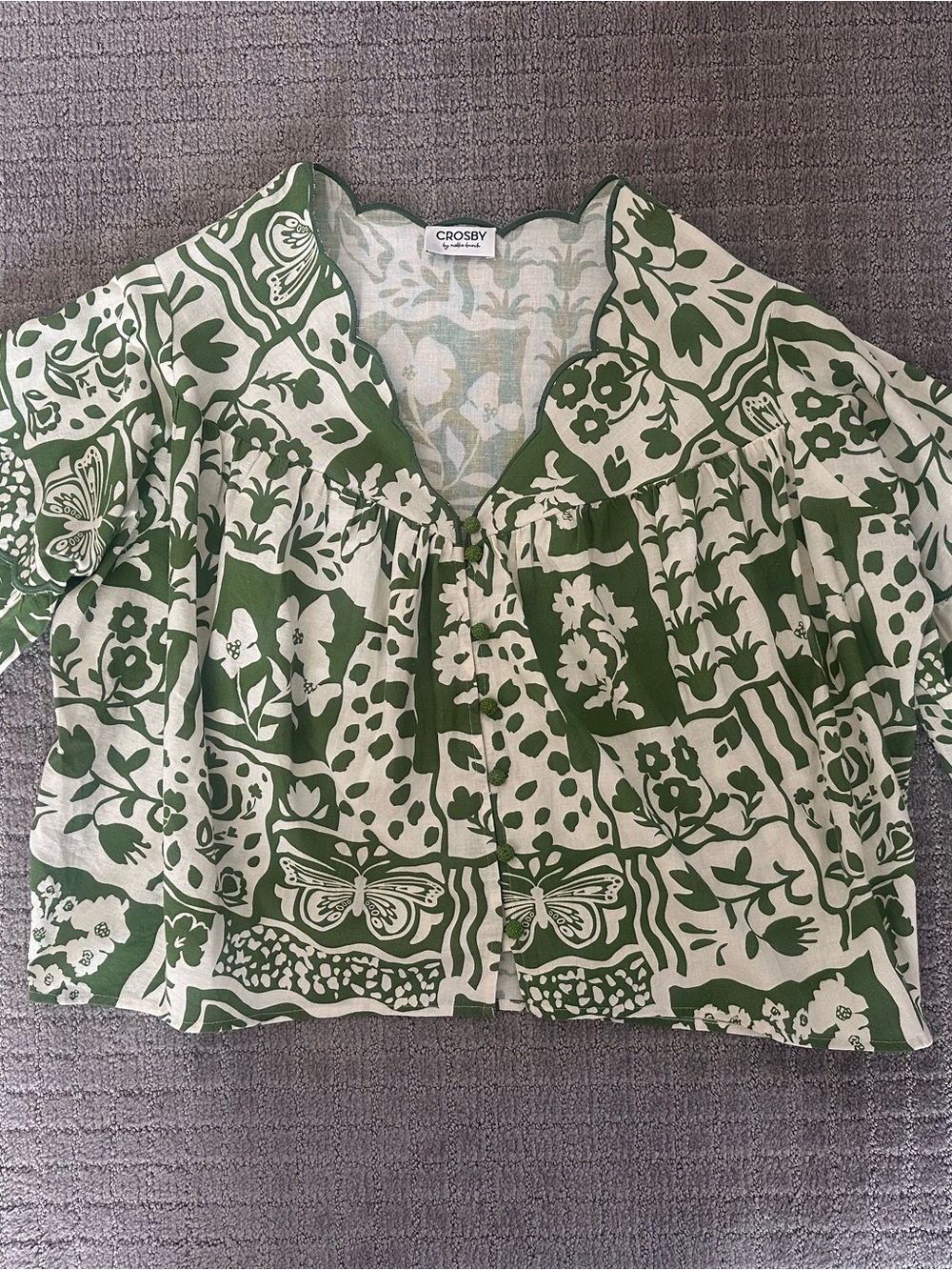 crosby. Green & Cream Floral Butterfly Peasant Blouse